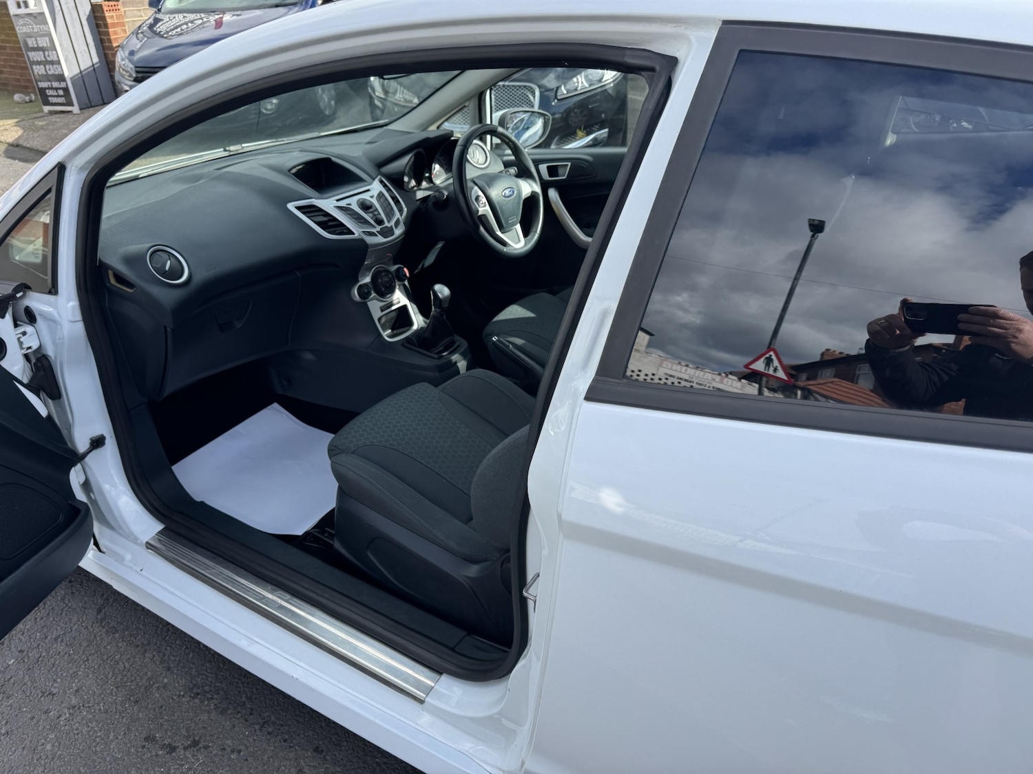 Used Ford Fiesta 2012 for sale - 78084381: Photo 15