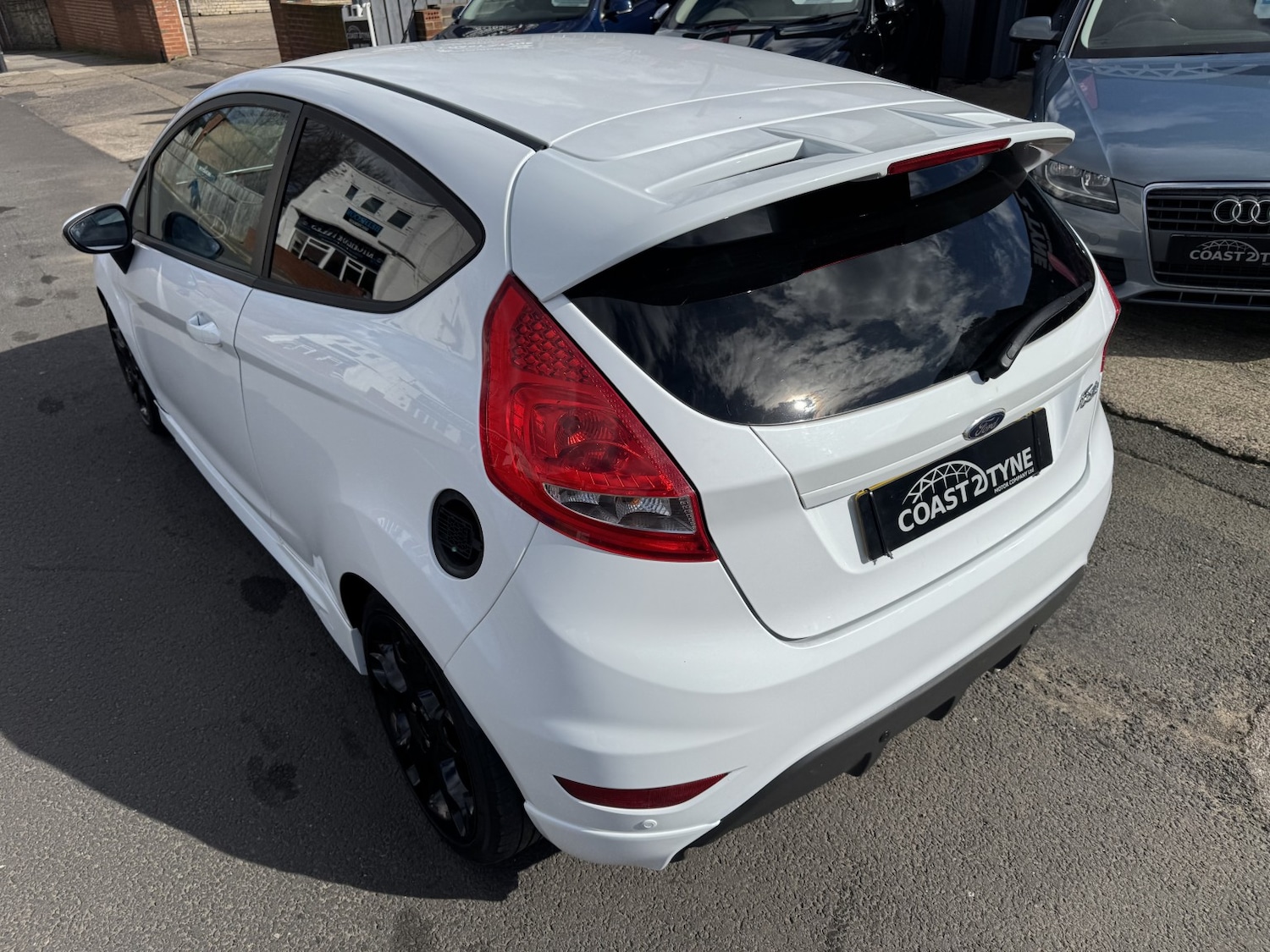 Used Ford Fiesta 2012 for sale - 78084381: Photo 5