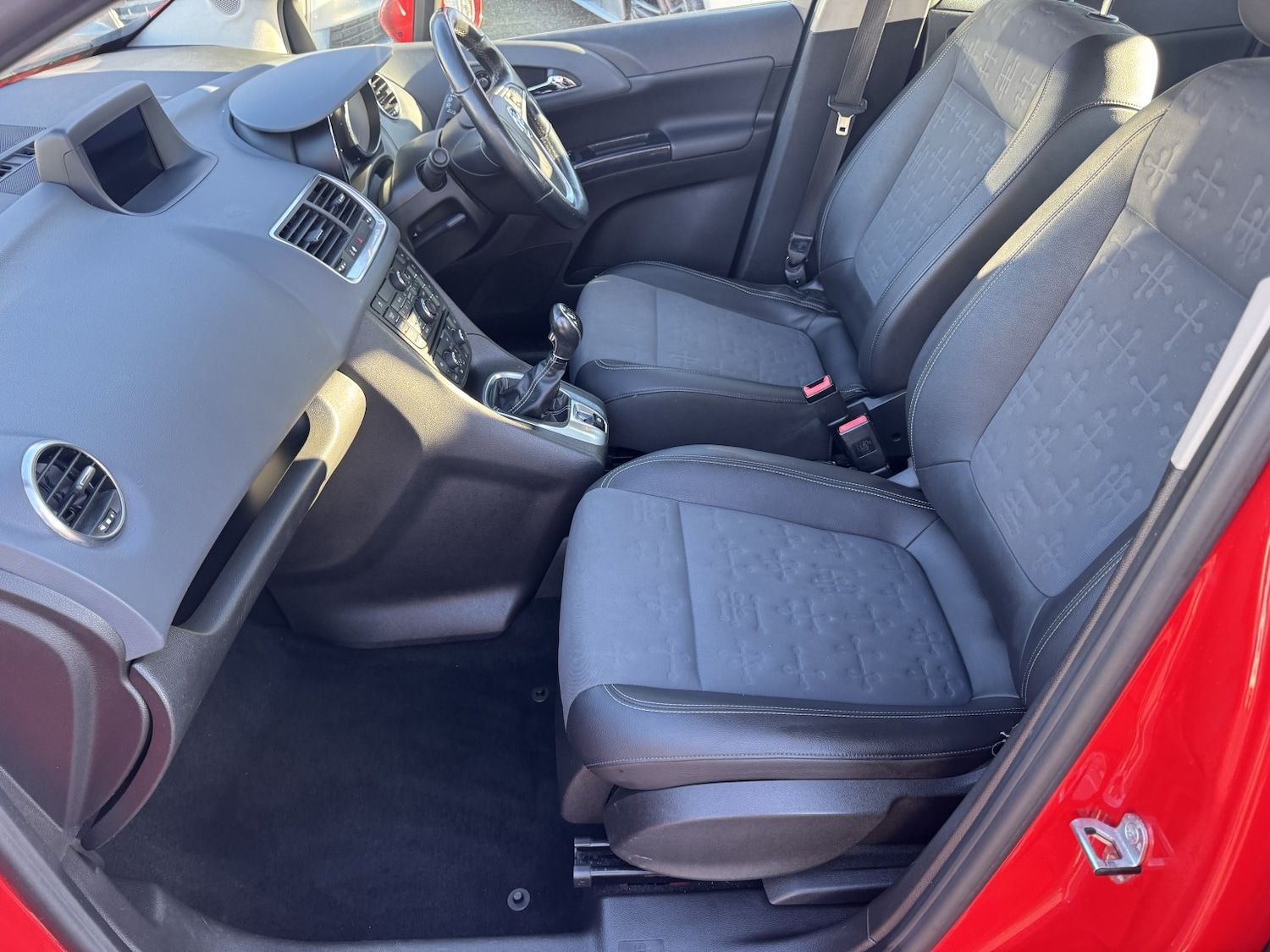 Used Vauxhall Meriva 2013 for sale - 77891542: Photo 30