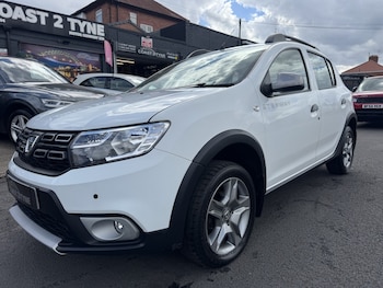 Used Dacia Sandero Stepway 2018 for sale - 79098436: Photo