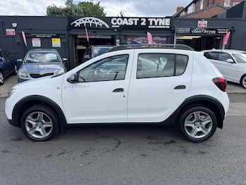 Used Dacia Sandero Stepway 2018 for sale - 79098436: Photo