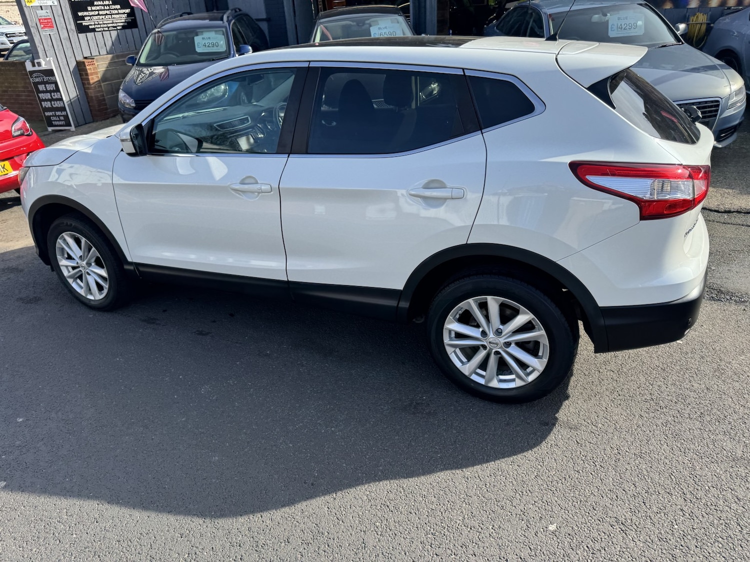 Used Nissan Qashqai 2014 for sale - 77945724: Photo 17