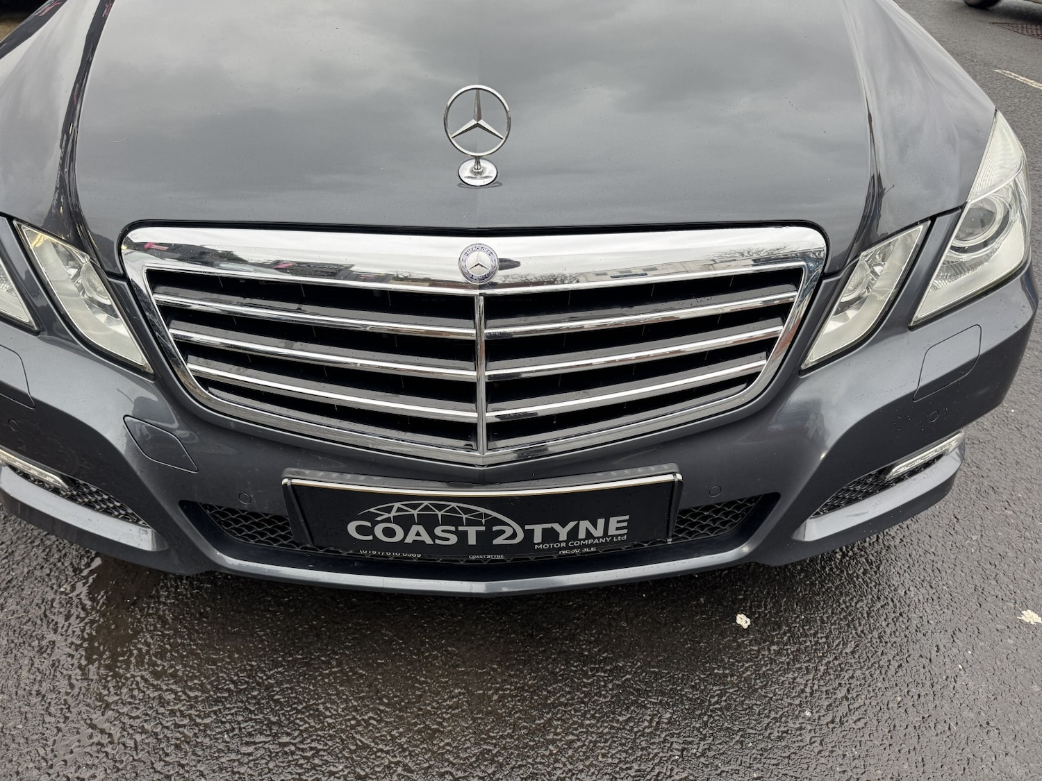 Used Mercedes-Benz E Class 2010 for sale - 77377749: Photo 7