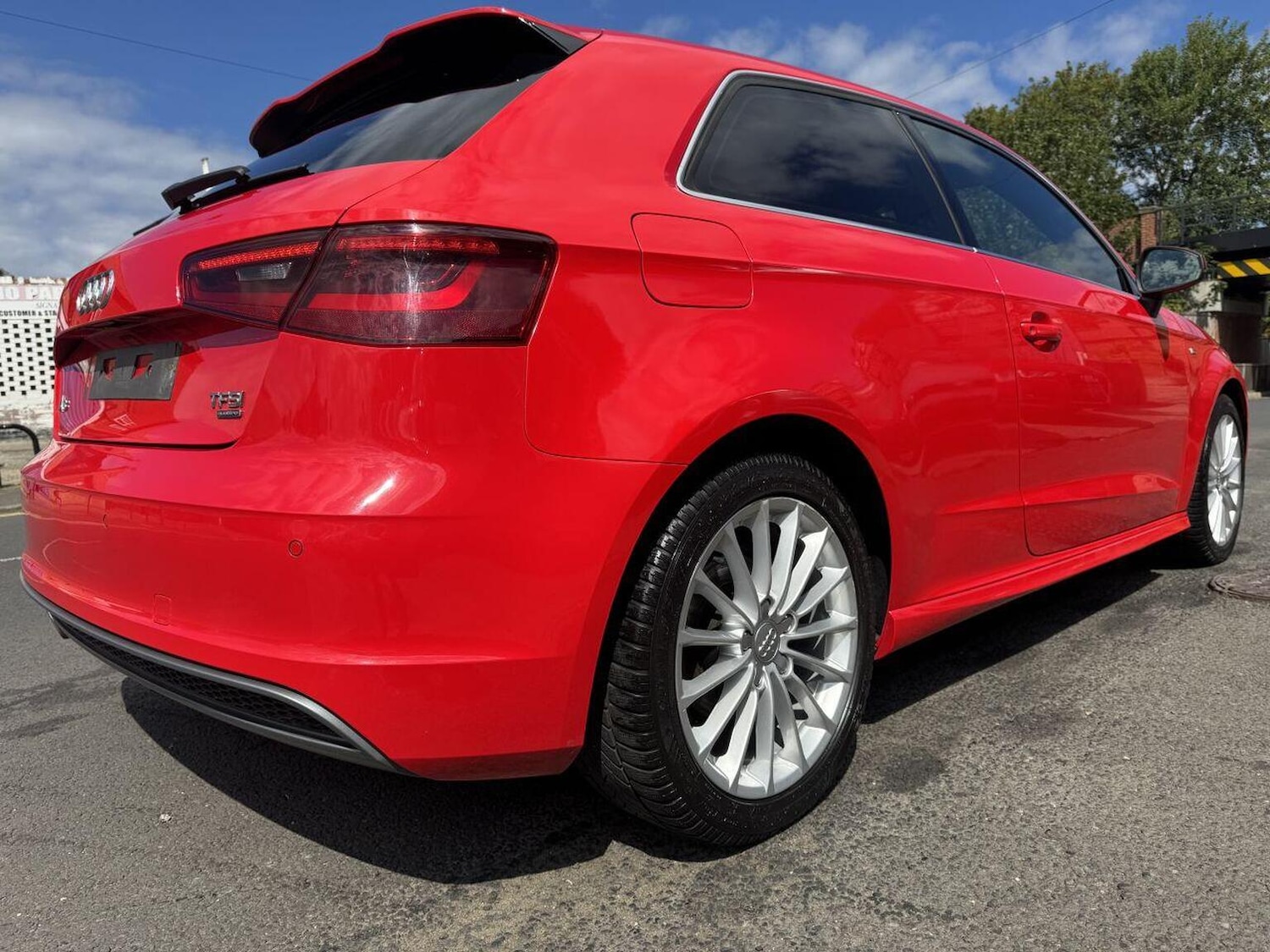 Used Audi A3 2014 for sale - 77002283: Photo 9