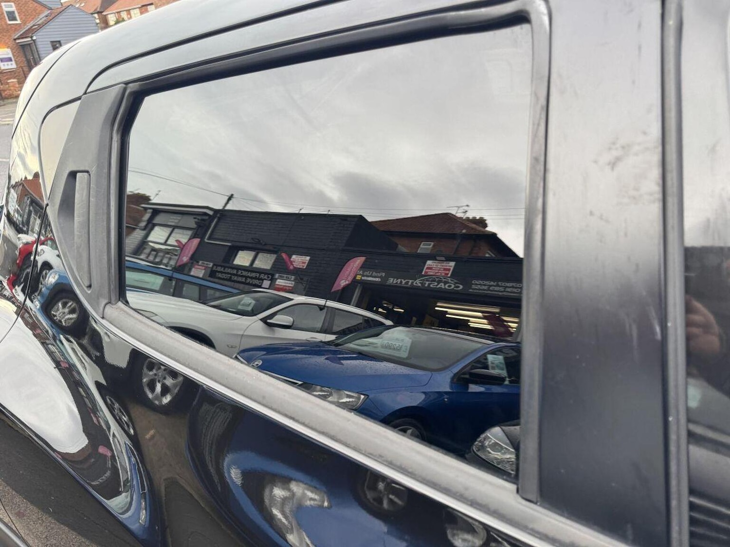 Used Nissan Juke 2014 for sale - 77002279: Photo 30