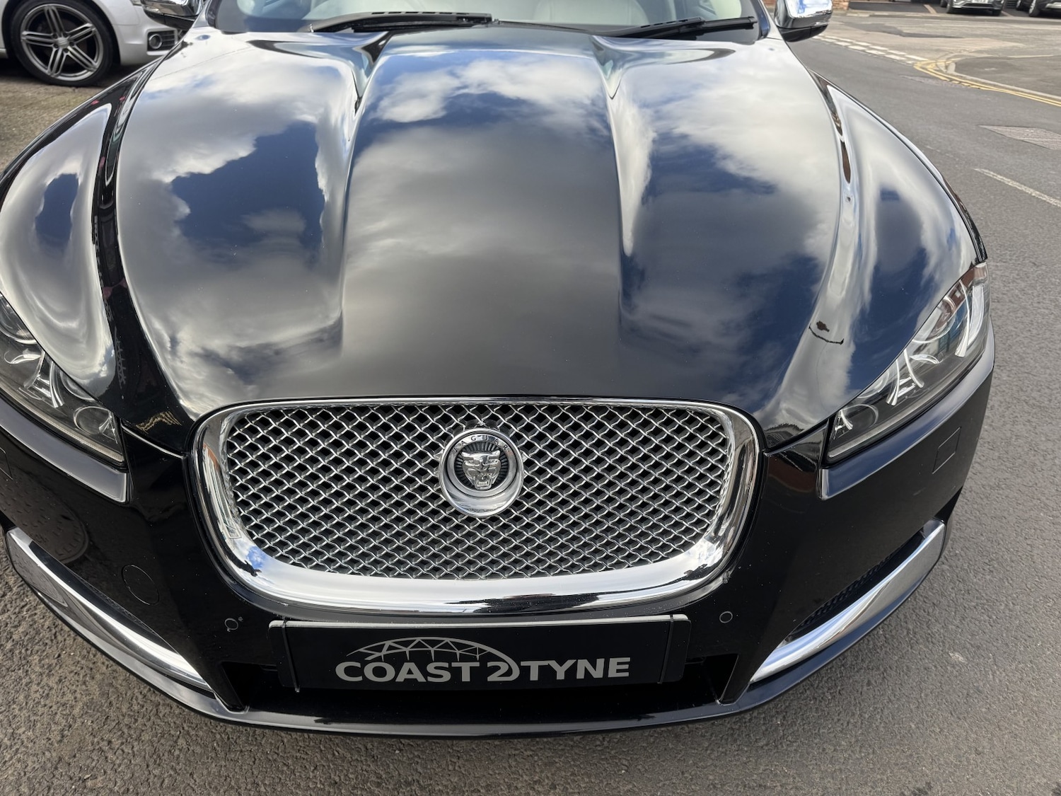 Used Jaguar XF 2012 for sale - 77836985: Photo 22