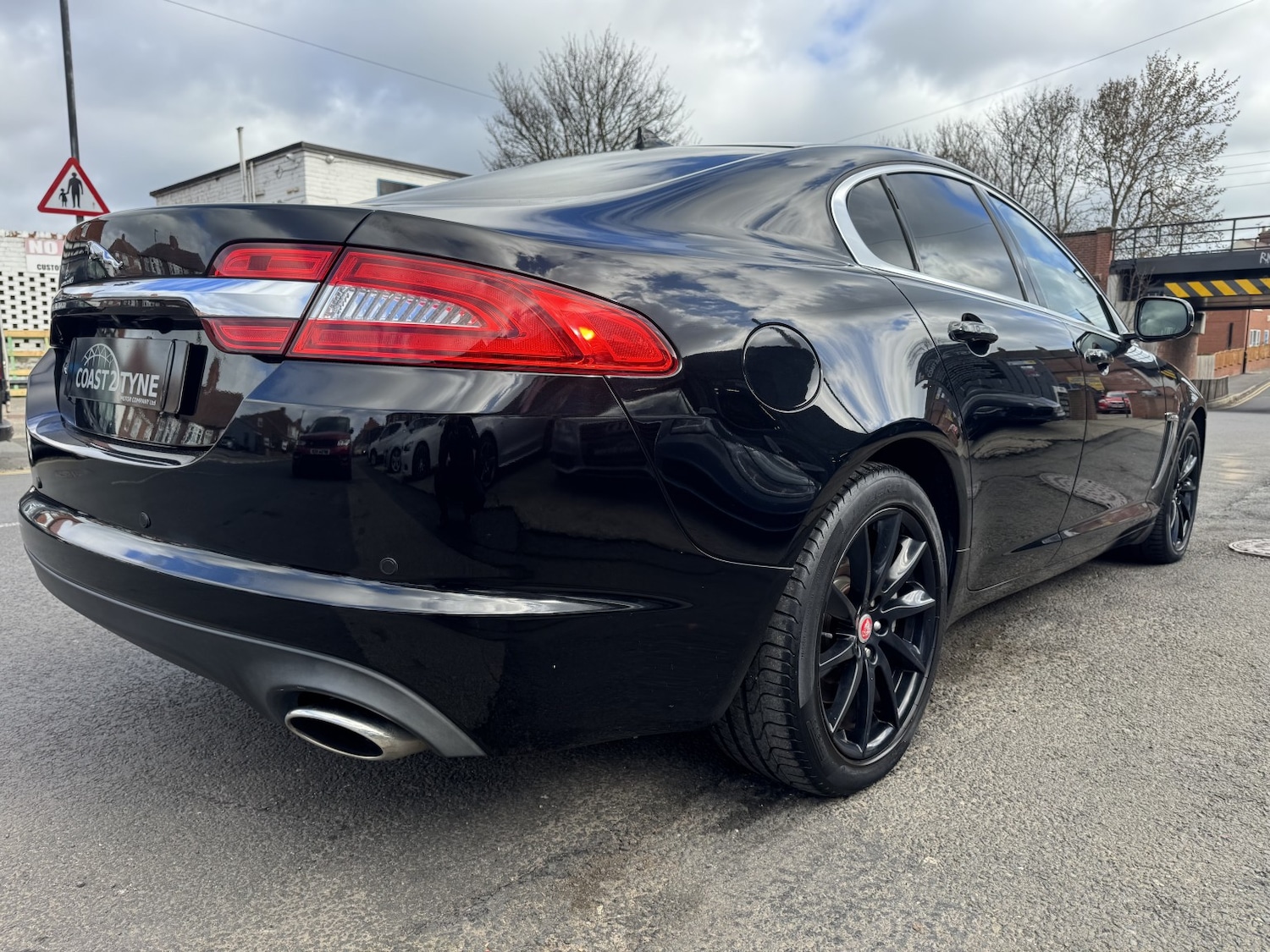 Used Jaguar XF 2012 for sale - 77836985: Photo 5