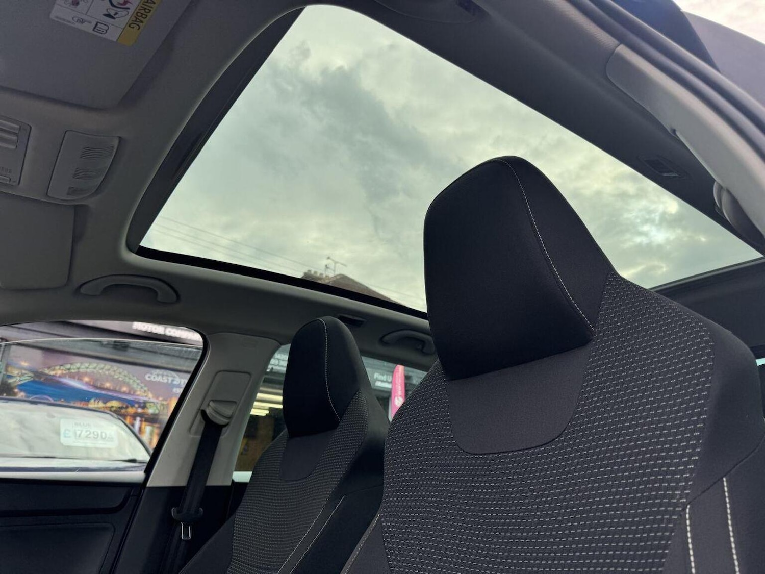 Used Skoda Rapid Spaceback 2015 for sale - 77002280: Photo 3