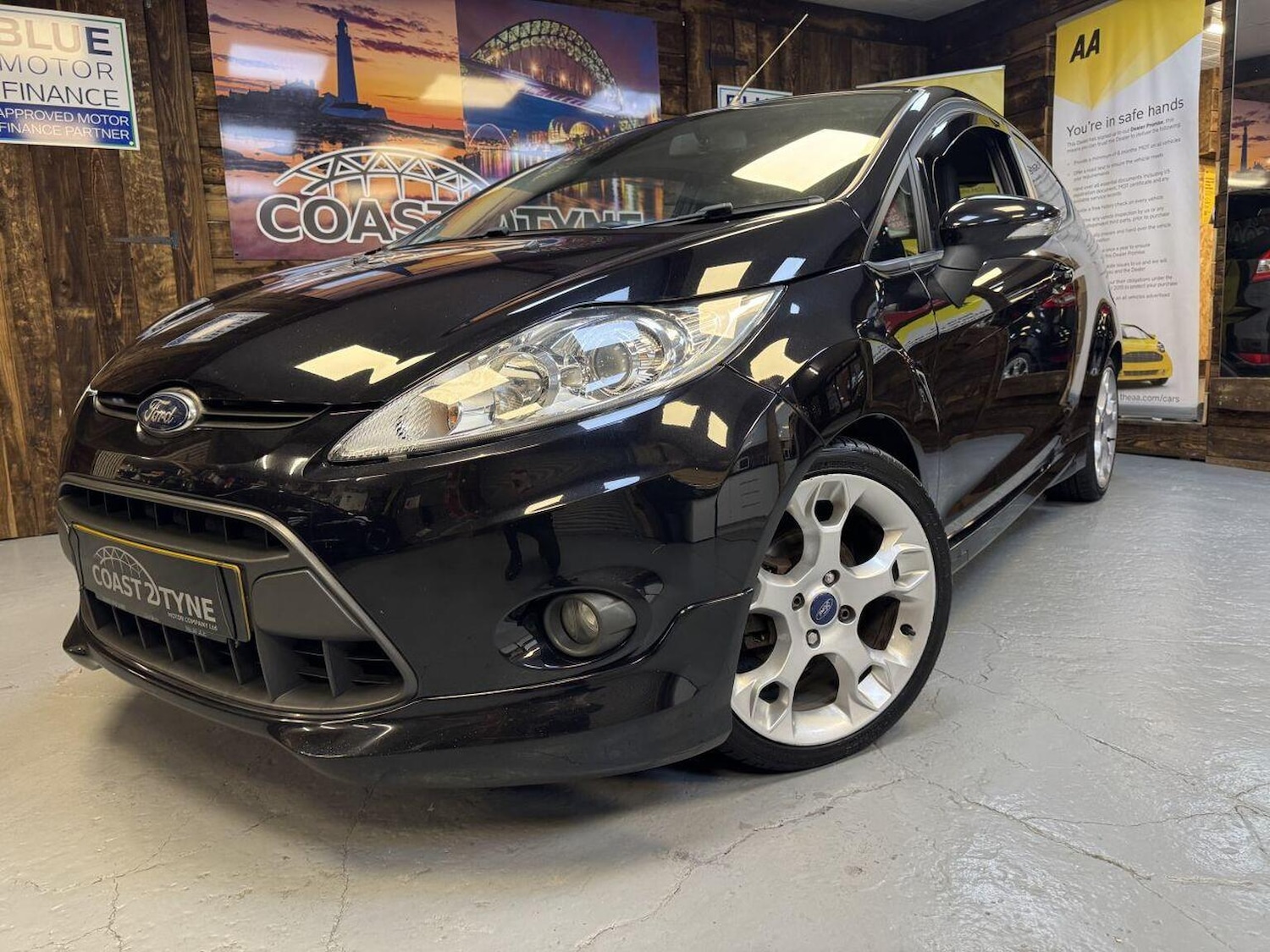 Used Ford Fiesta 2012 for sale - 77002277: Photo 1