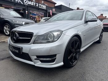 Used Mercedes-Benz C Class 2011 for sale - 79365444: Photo