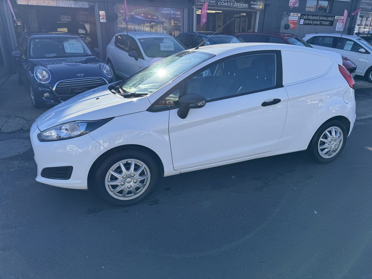 Used Ford Fiesta 2014 for sale - 77148213: Photo 11