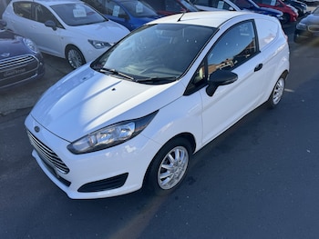 Used Ford Fiesta 2014 for sale - 77148213: Photo