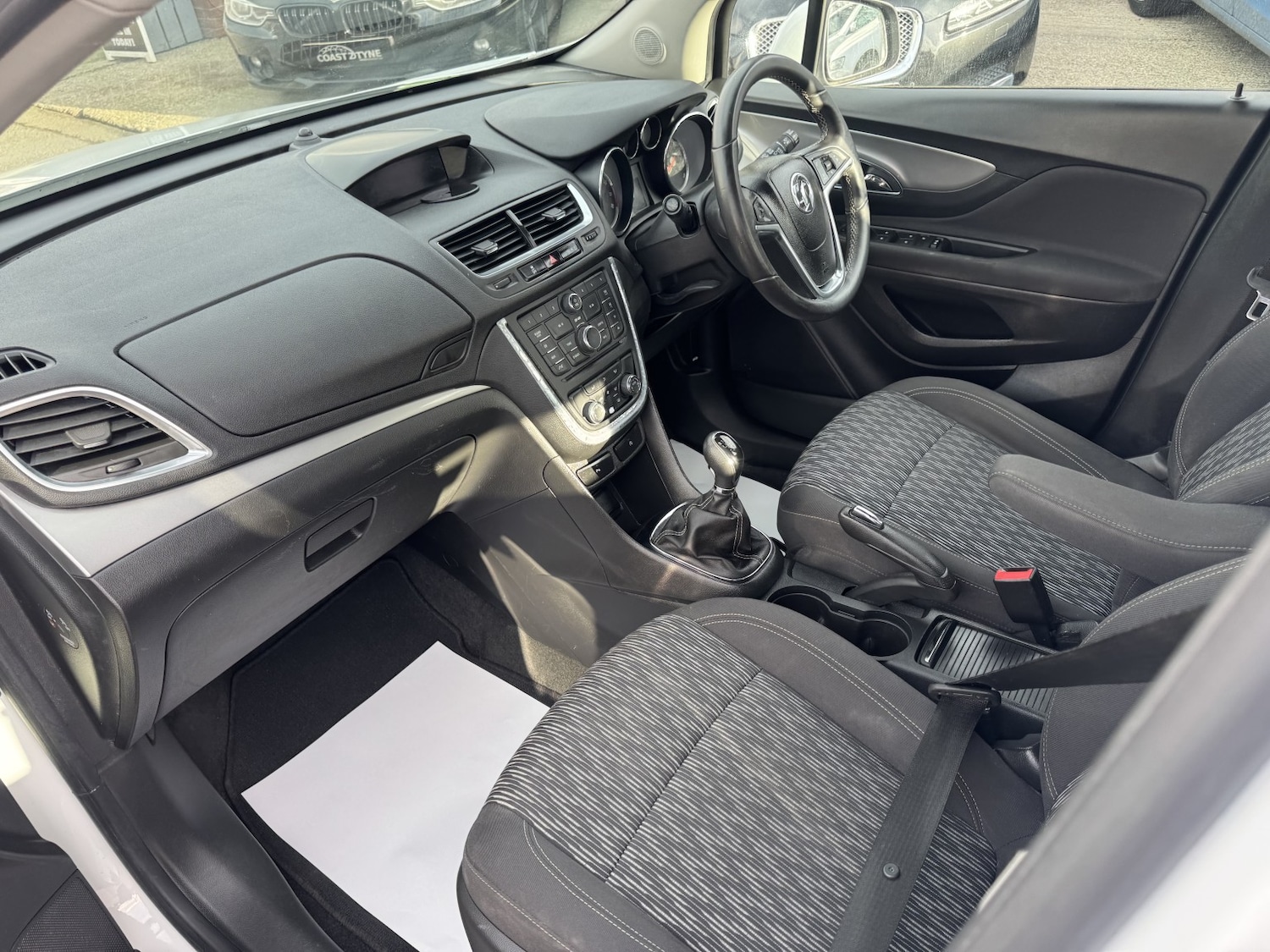 Used Vauxhall Mokka 2015 for sale - 77844996: Photo 2