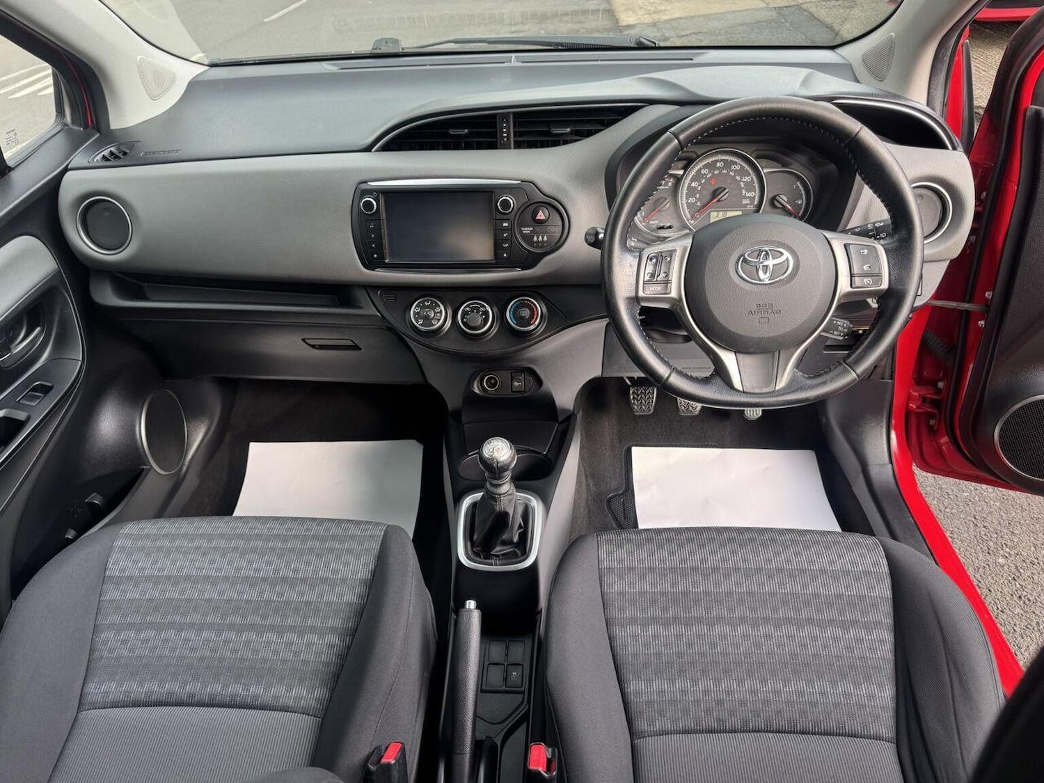 Used Toyota Yaris 2016 for sale - 77002285: Photo 21