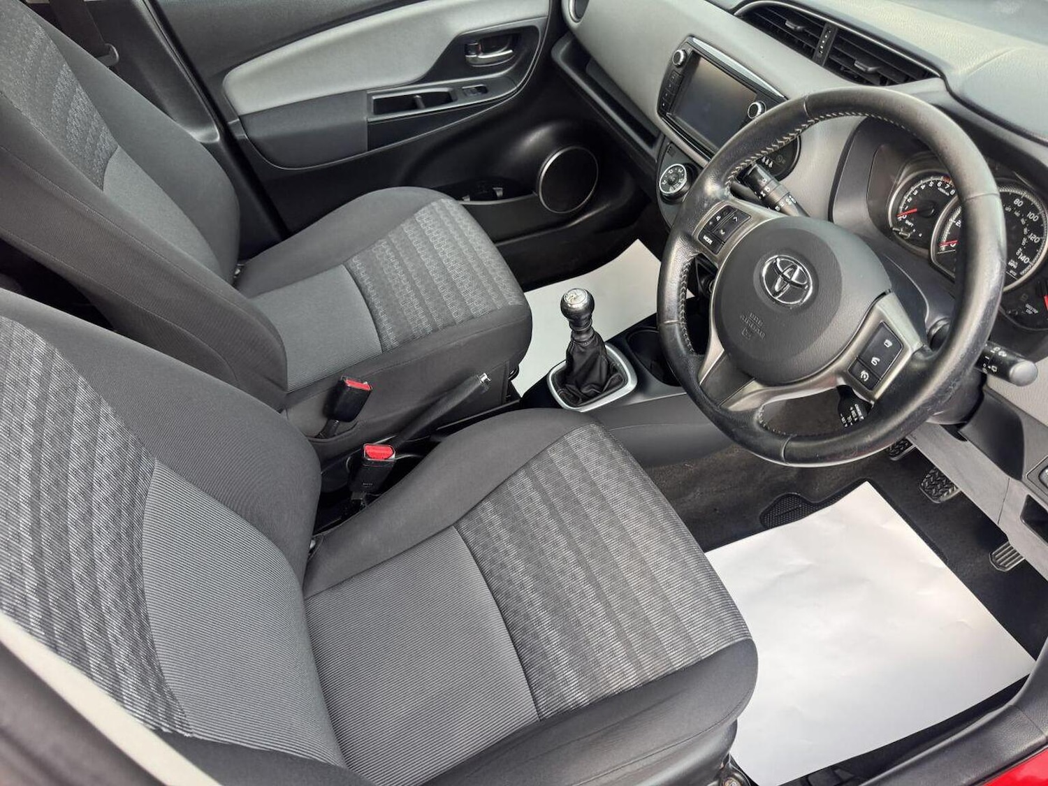 Used Toyota Yaris 2016 for sale - 77002285: Photo 26