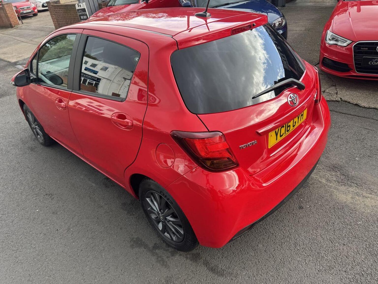 Used Toyota Yaris 2016 for sale - 77002285: Photo 31