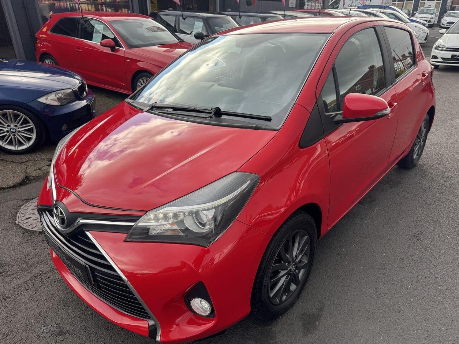 Used Toyota Yaris 2016 for sale - 77002285: Photo 9