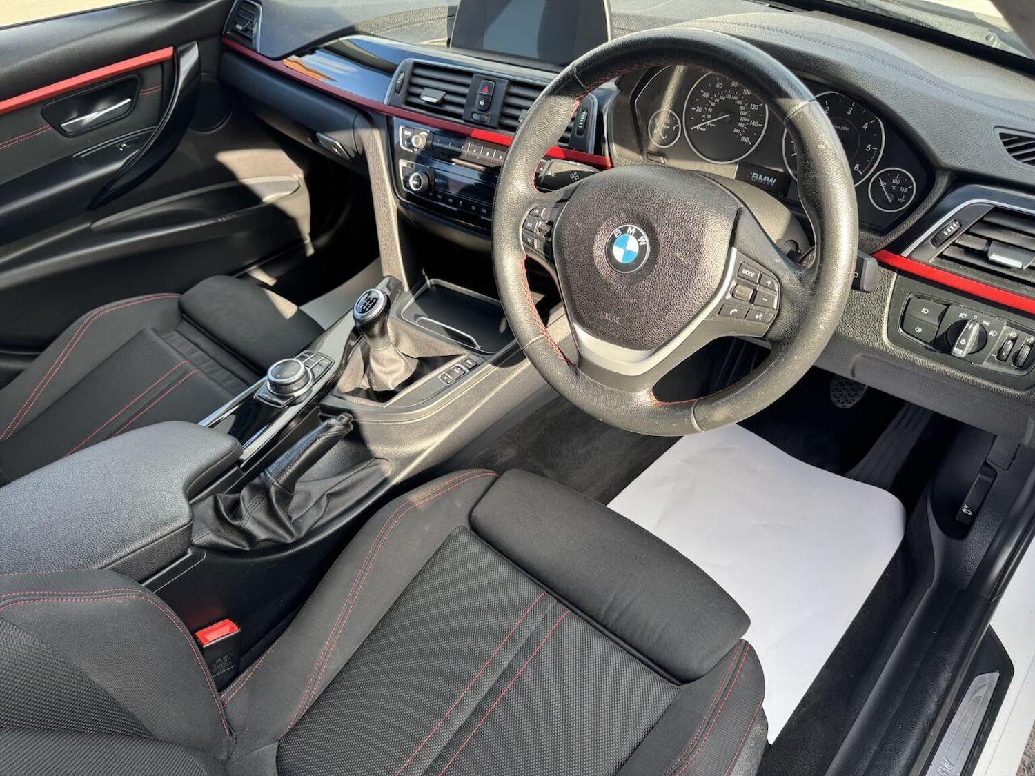 Used BMW 3 Series 2018 for sale - 77002282: Photo 29