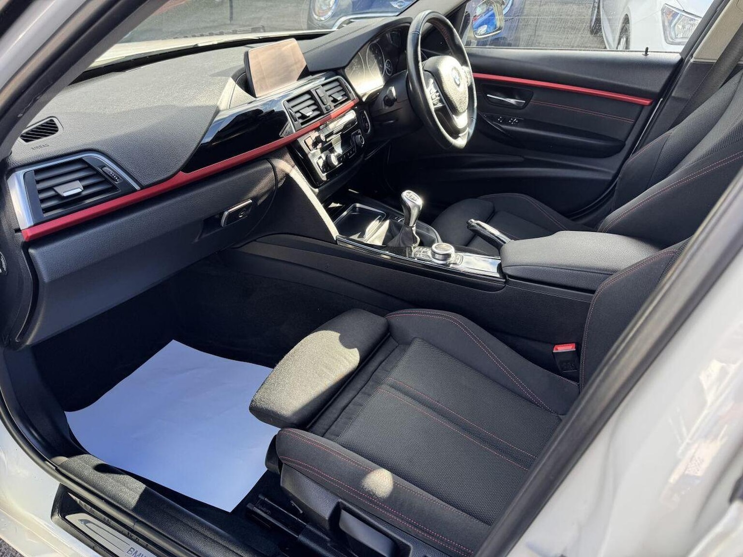 Used BMW 3 Series 2018 for sale - 77002282: Photo 3