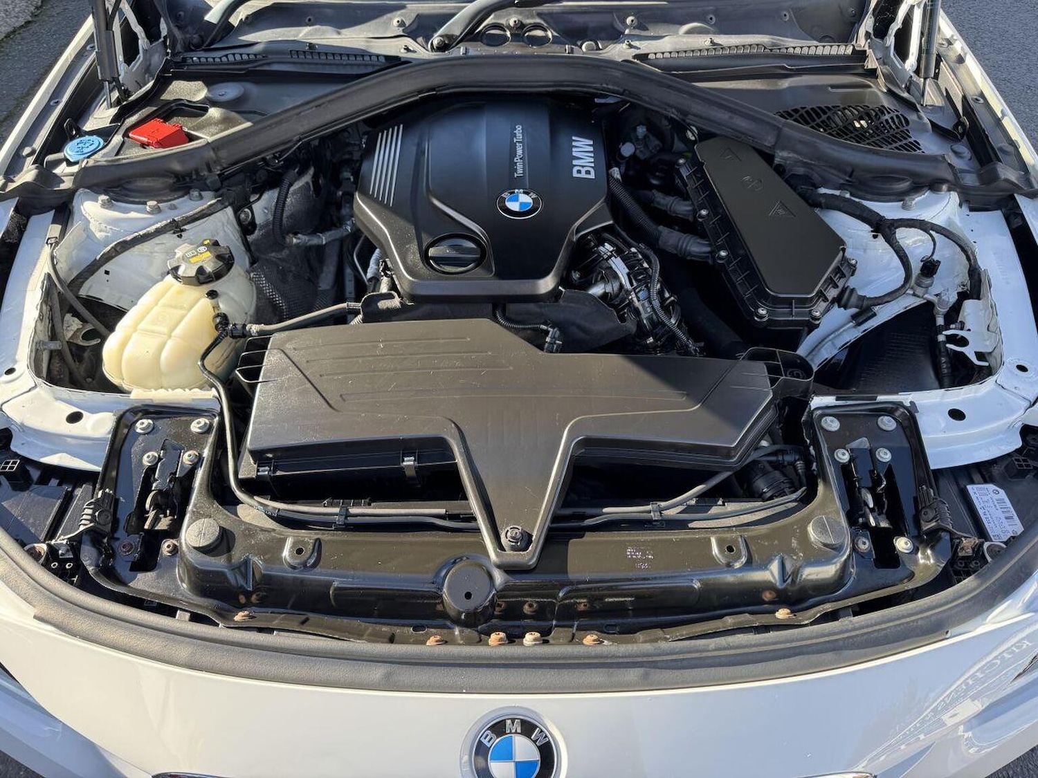 Used BMW 3 Series 2018 for sale - 77002282: Photo 43