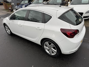 Used Vauxhall Astra 2012 for sale - 77377728: Photo