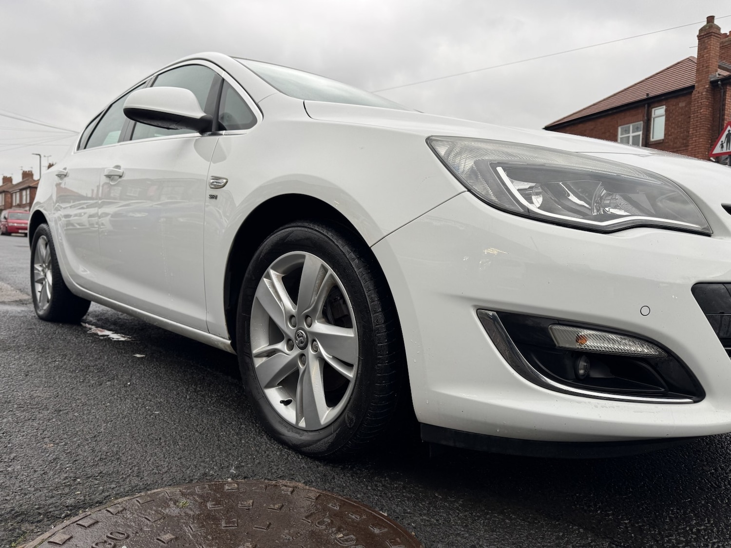 Used Vauxhall Astra 2012 for sale - 77377728: Photo 8