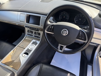 Used Jaguar XF 2013 for sale - 78633417: Photo