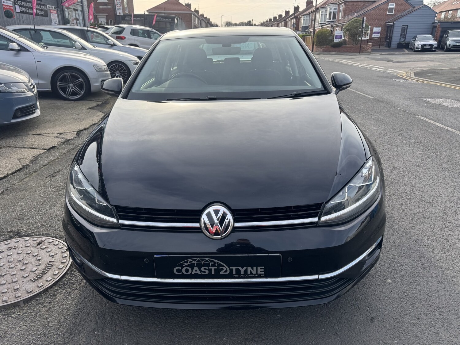 Used Volkswagen Golf 2017 for sale - 77945726: Photo 11