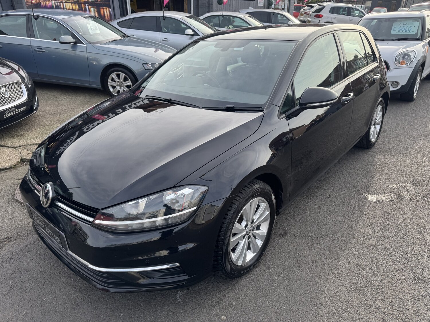 Used Volkswagen Golf 2017 for sale - 77945726: Photo 15