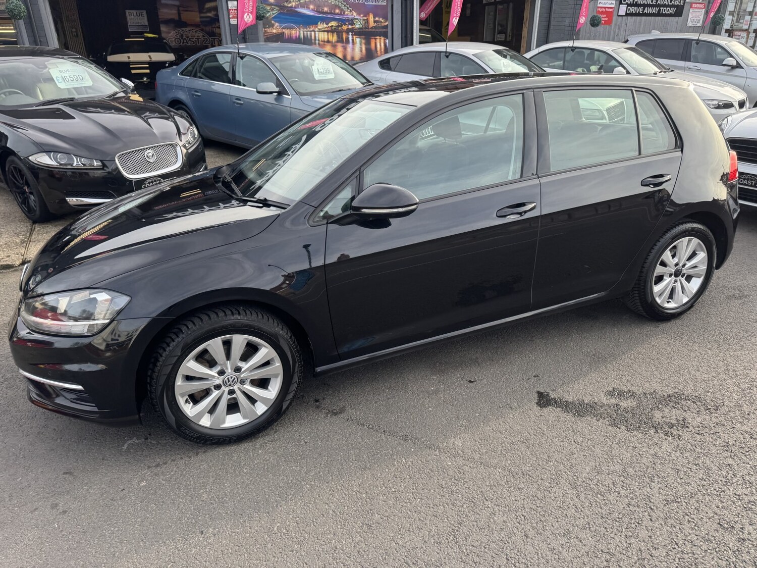 Used Volkswagen Golf 2017 for sale - 77945726: Photo 19