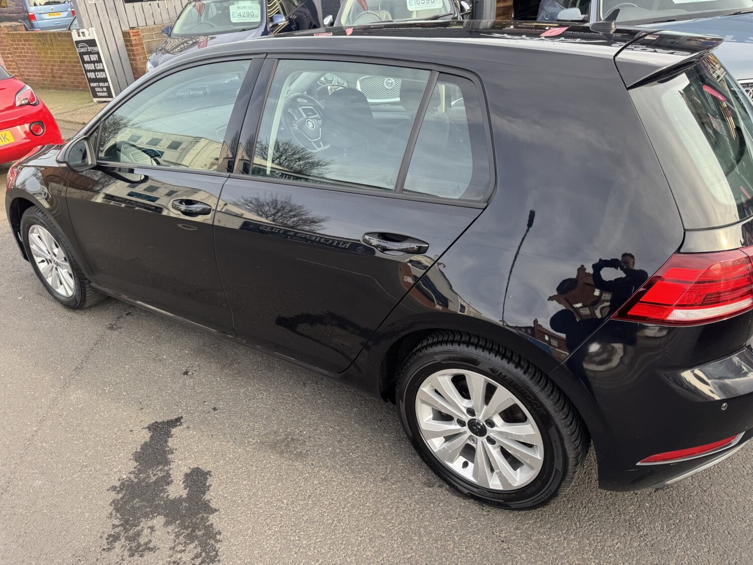 Used Volkswagen Golf 2017 for sale - 77945726: Photo 26