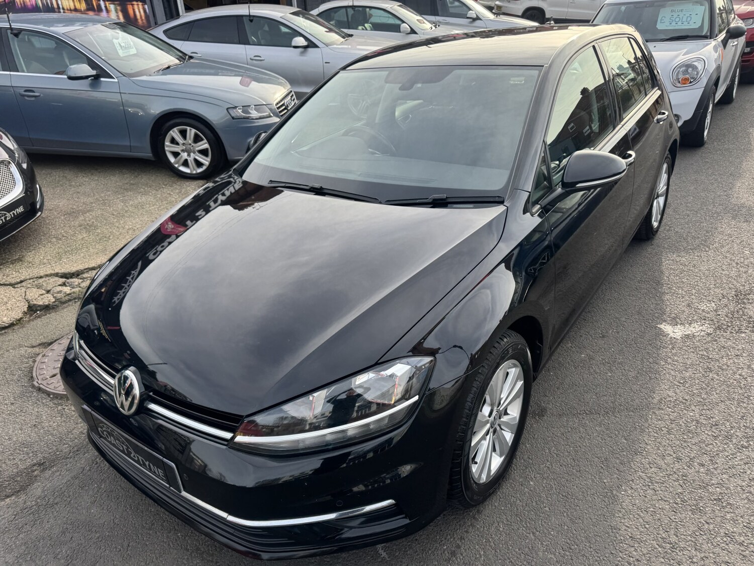 Used Volkswagen Golf 2017 for sale - 77945726: Photo 27