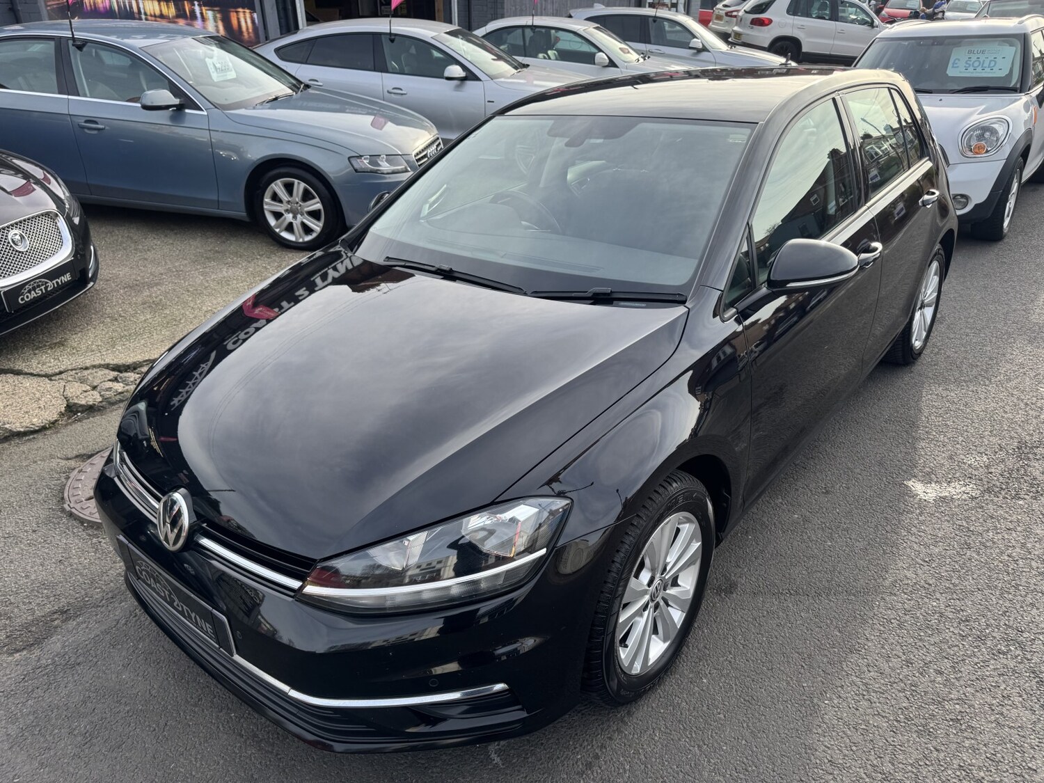 Used Volkswagen Golf 2017 for sale - 77945726: Photo 28