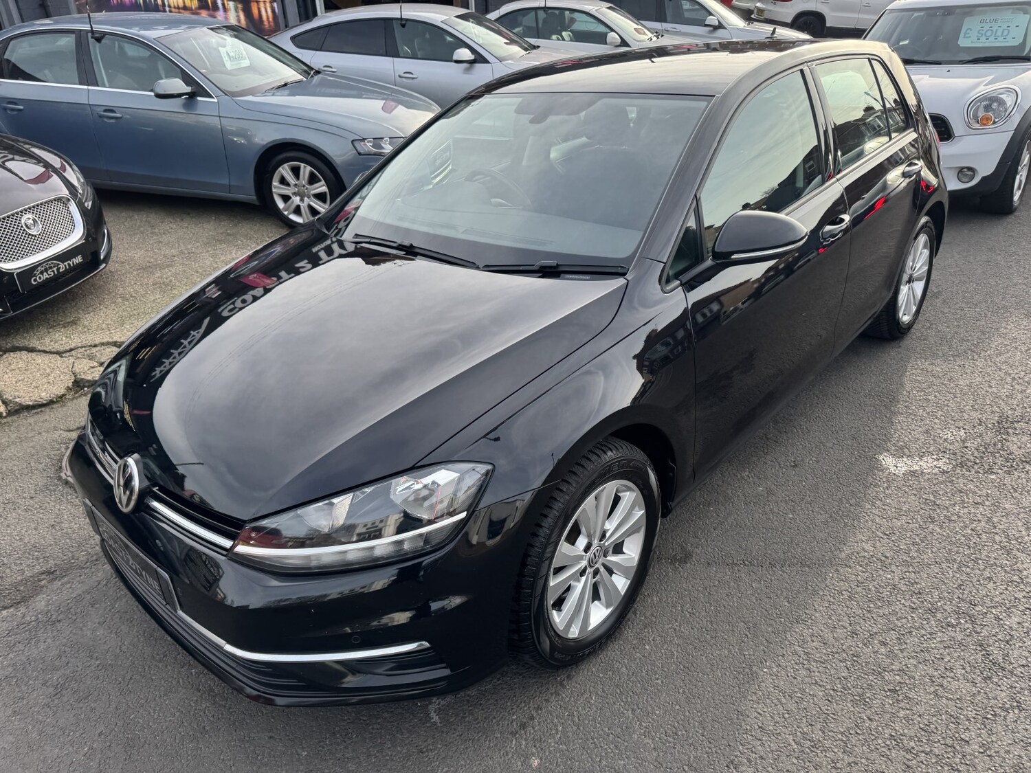 Used Volkswagen Golf 2017 for sale - 77945726: Photo 30