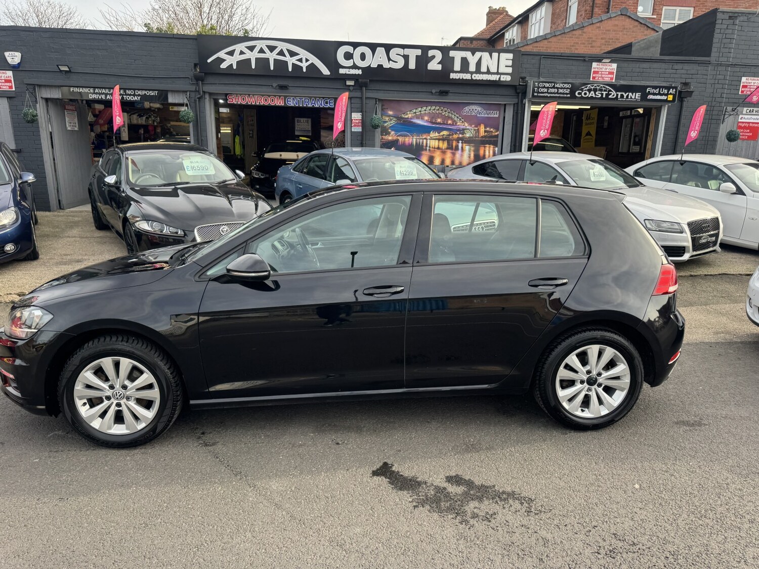 Used Volkswagen Golf 2017 for sale - 77945726: Photo 33