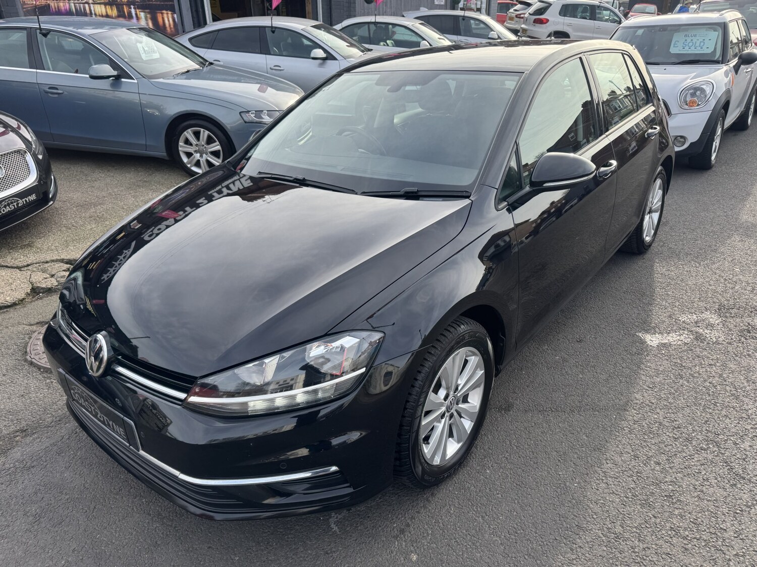 Used Volkswagen Golf 2017 for sale - 77945726: Photo 38