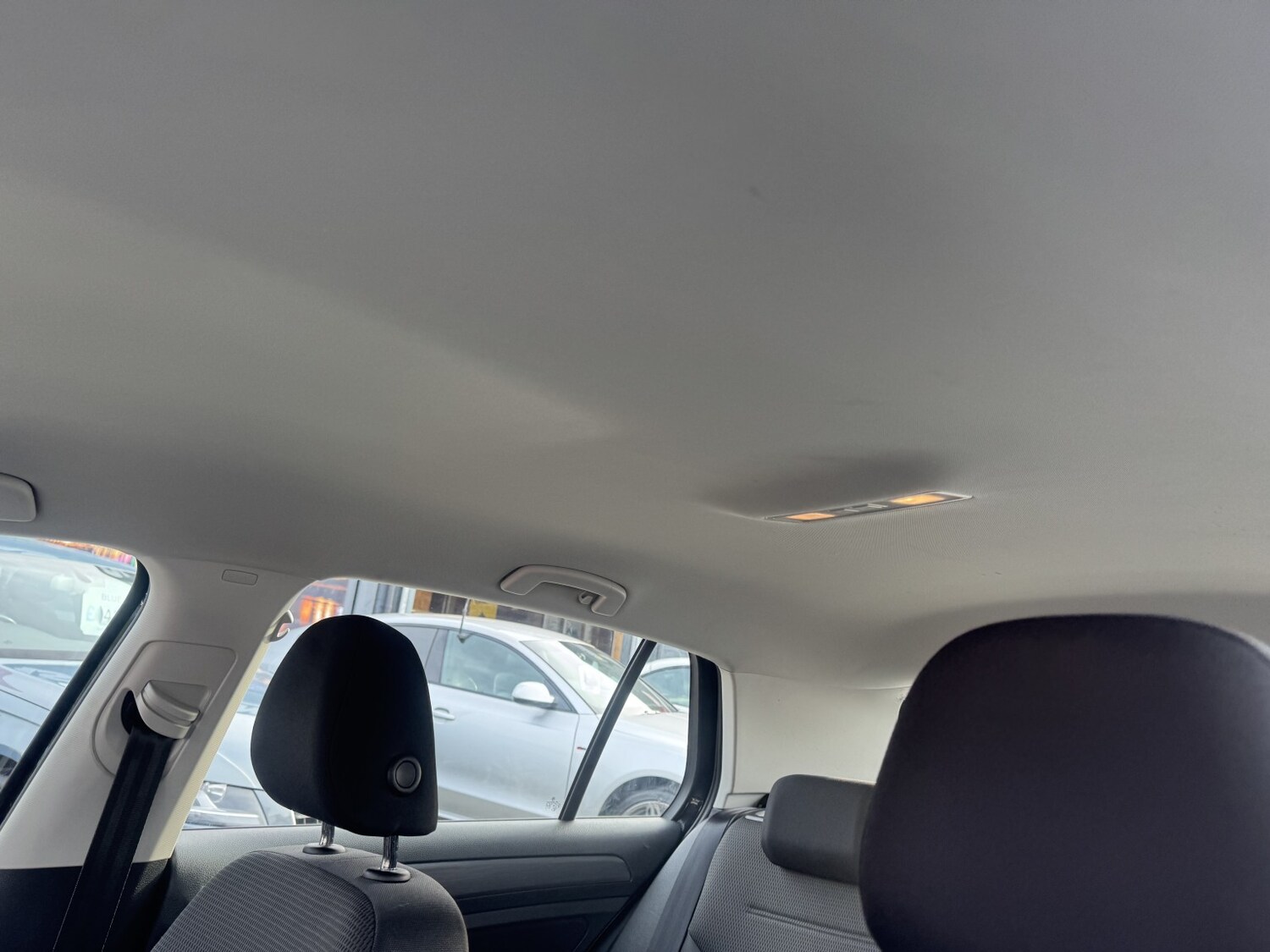 Used Volkswagen Golf 2017 for sale - 77945726: Photo 41