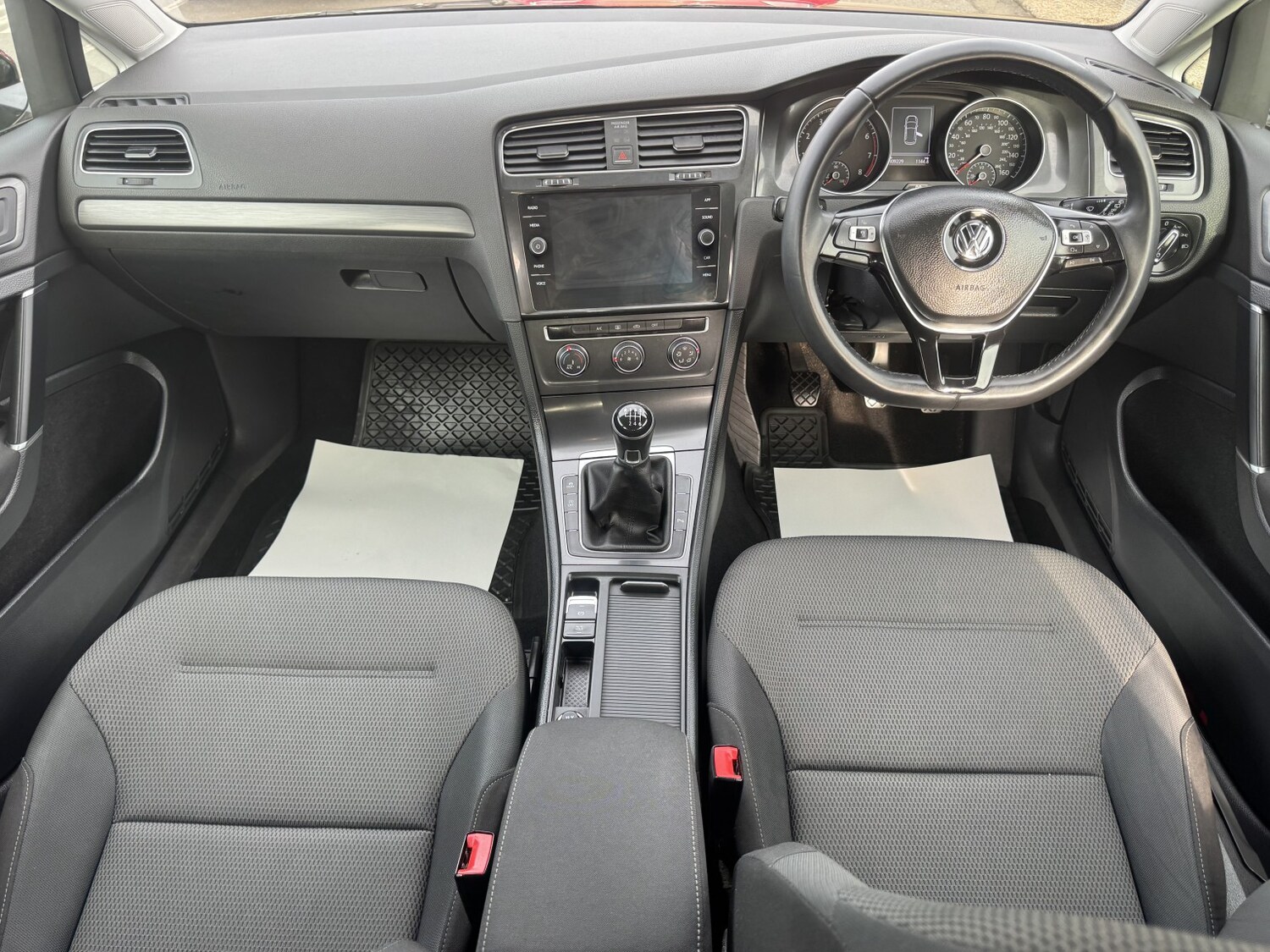 Used Volkswagen Golf 2017 for sale - 77945726: Photo 45