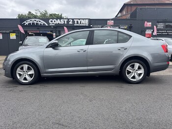 Used Skoda Octavia 2013 for sale - 79143542: Photo