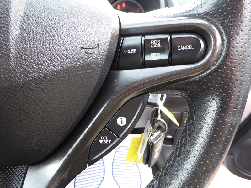 Used Honda Jazz 2015 for sale - 76143672: Photo 12
