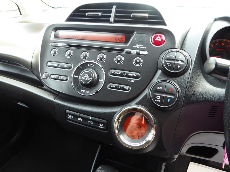 Used Honda Jazz 2015 for sale - 76143672: Photo 13