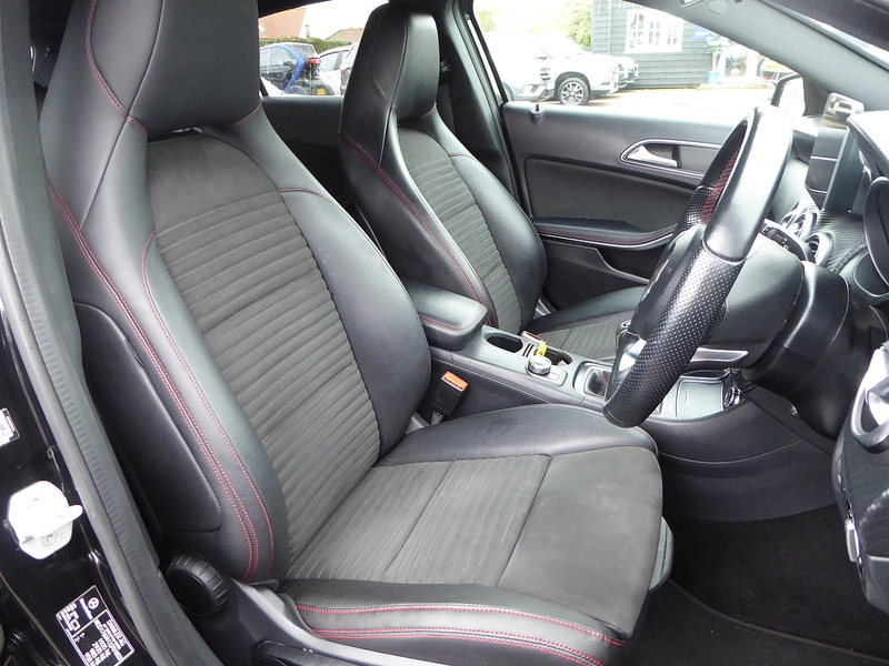 Used Mercedes-Benz A-Class 2017 for sale - 76784535: Photo 12