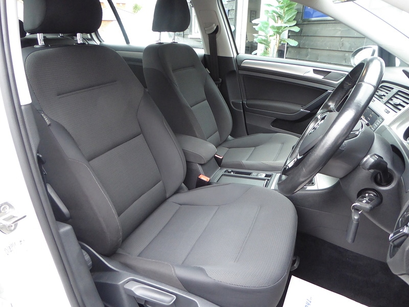 Used Volkswagen Golf 2016 for sale - 76547321: Photo 10