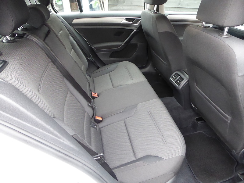 Used Volkswagen Golf 2016 for sale - 76547321: Photo 11