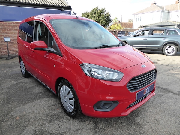 Used Ford Tourneo Courier 2019 for sale - 76334083: Photo 2