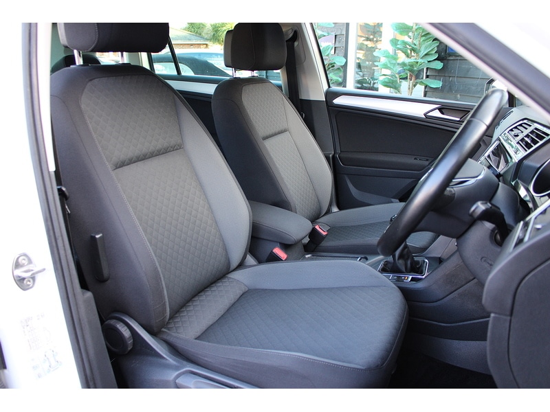 Used Volkswagen Tiguan 2019 for sale - 77521618: Photo 10