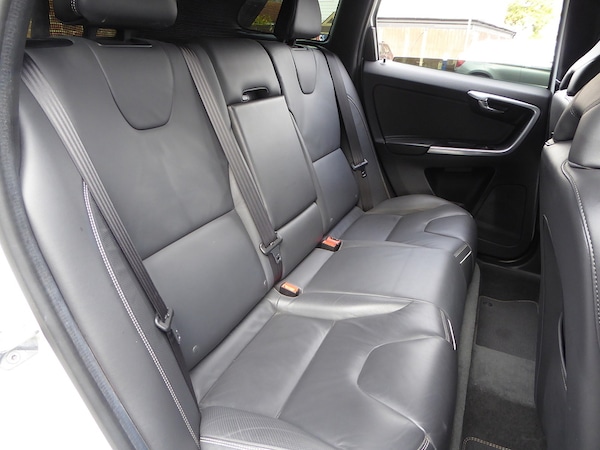 Used Volvo XC60 2015 for sale - 76253215: Photo 11