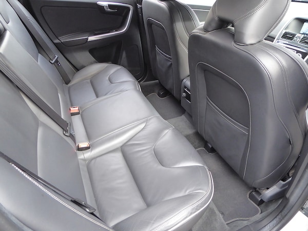 Used Volvo XC60 2015 for sale - 76253215: Photo 12