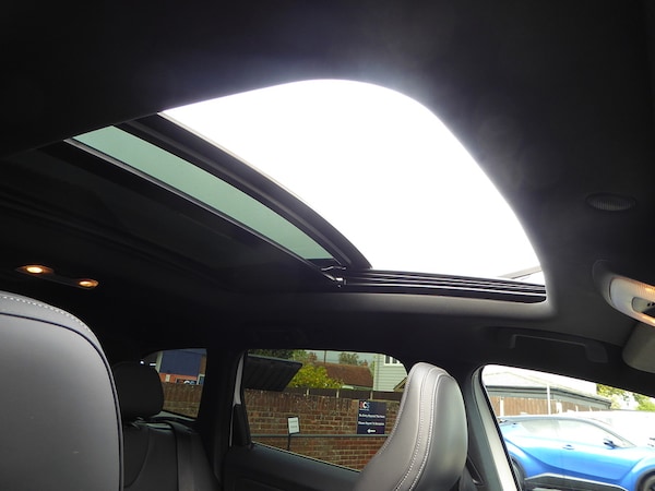 Used Volvo XC60 2015 for sale - 76253215: Photo 15