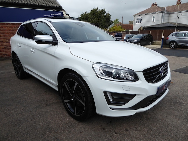 Used Volvo XC60 2015 for sale - 76253215: Photo 3